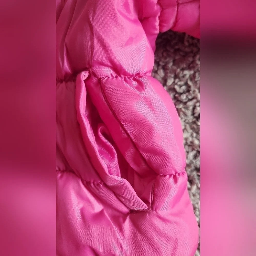 Oshkosh B'gosh Pink Girls puffer‎ coat Size 24M
